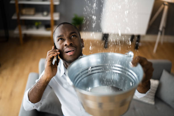Water damage restoration process in Chalfant, CA